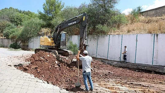 Marmaris Belediyesi yol yapım çalışmalarına hız verdi