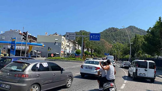 Tatilcilerin dönüş yolculuğu başladı