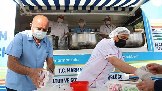 Marmaris Huzurevi'nde her gün iftar yemeği veriliyor