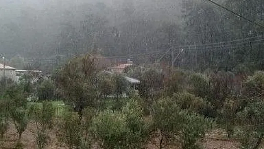 Marmaris'in yüksek kesimlerine kar yağdı