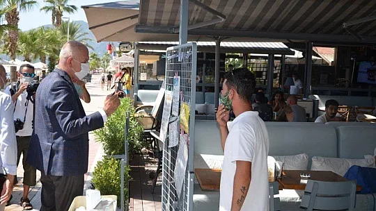 Marmaris Kaymakamı Ertuğ Şevket Aksoy maske denetimi yaptı