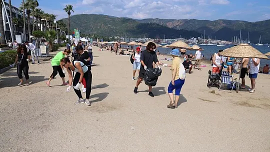 Plajlar Sezona Hazırlandı