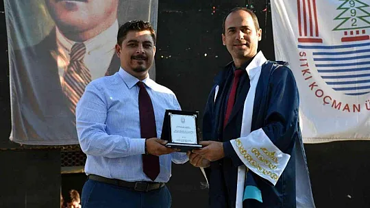 Marmaris Sağlık Hizmetleri Meslek Yüksekokulunda mezuniyet töreni