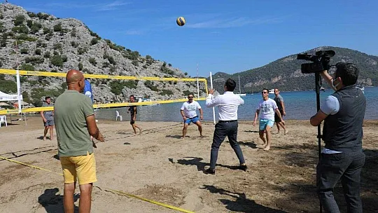 Marmaris Selimiye'de plaj voleybolu heyecanı başlıyor