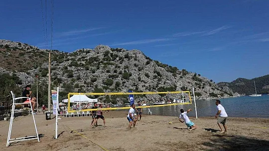 Marmaris Selimiye'de plaj voleybolu heyecanı başlıyor