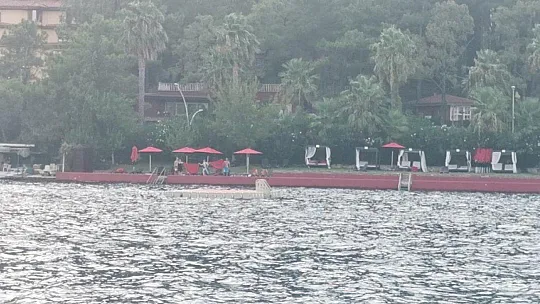 Marmaris'te 30 Ağustos Zafer Bayramı denizde, karada ve havada bayraklar ile kutlandı