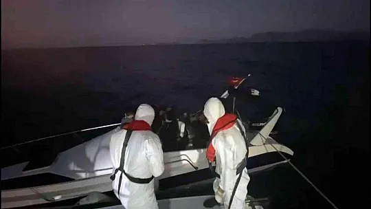 Marmaris'te 40 göçmen kurtarıldı