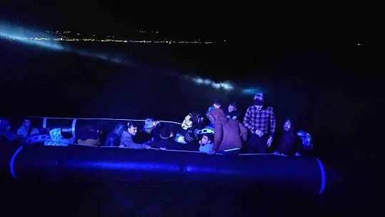 Marmaris'te 54 göçmen kurtarıldı