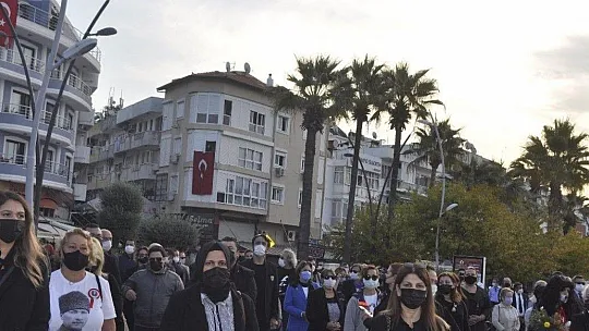 Marmaris'te Atatürk saygı ile anıldı