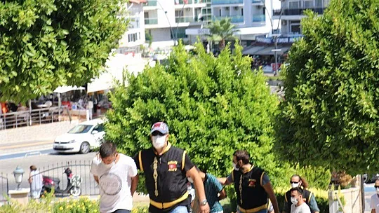 Marmaris'te bankamatik fareleri yakalandı