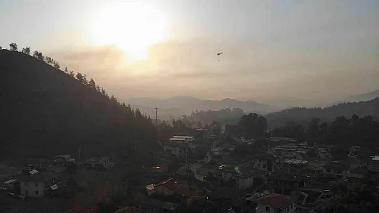 Marmaris'te baş döndüren hava trafiği