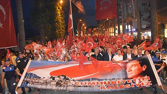 Binlerce kişi 19 Mayıs coşkusuna katıldı