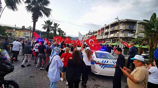Marmaris'te Cumhurbaşkanı Erdoğan sevinci