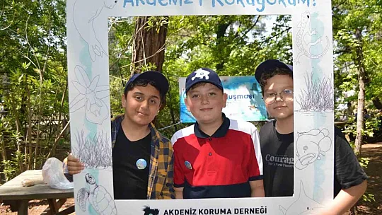 Ekoloji için buluşan öğrenciler doğa içinde çevreyi tanıdı