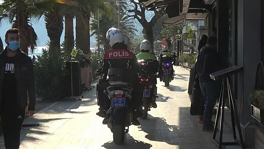 Marmaris'te emniyetten ve zabıtadan megafonlu uyarı