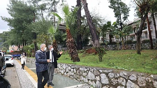 Marmaris'te fırtına sonrası çalışmalar sürüyor