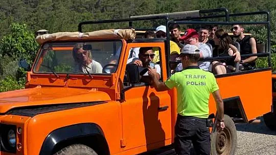 Jeep Safarilerine Sıkı Denetime Alındı