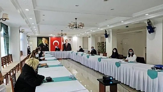 Marmaris'te Kadına Şiddet toplantısı yapıldı