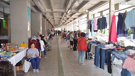 Kadınlar üretime katılıyor