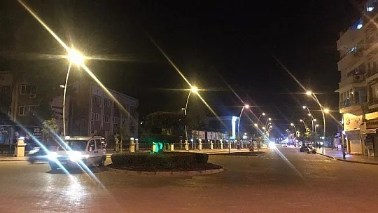 Marmaris'te kısıtlama kurallarına uyuluyor
