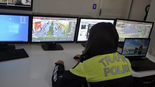 Marmaris'te kural tanımayanlar Mobese ile belirlenecek