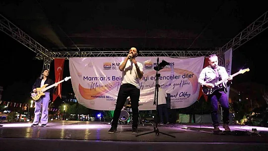 Marmaris'te kutlamalar devam ediyor
