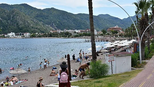 Marmaris'te otellerde tatil yapanlara kısıtlama yok