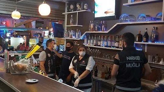 Marmaris'te polisten şok denetimler