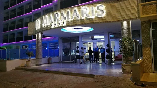 Marmaris'te ruhsatsız otel mühürlendi, turistler başka otellere yerleştirildi