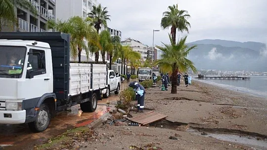Marmaris'te sağanak yağışlar sorunsuz atlatıldı