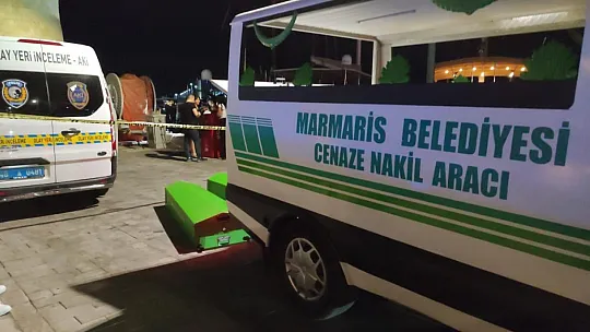 Silahlı ve satırlı kavgada 2 kişi hayatını kaybetti