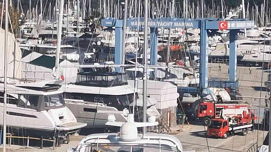 Marmaris'te tekne yangını