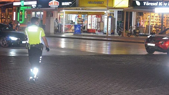 Marmaris'te trafik ekiplerinin bayram mesaisi