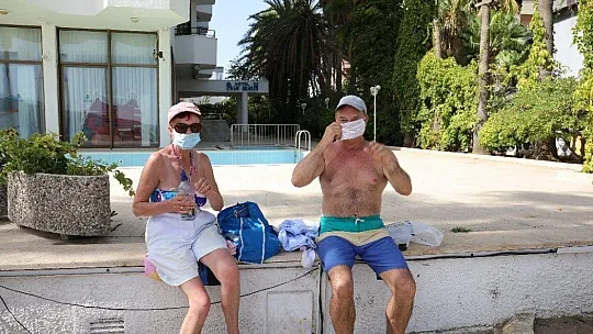 Marmaris'te turistlere maske uyarısı