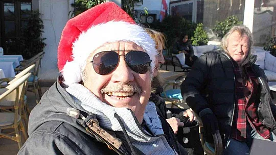 Marmaris'te yaşayan İngilizler yeni yılı kutladılar