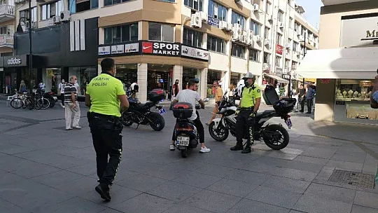 Marmaris'te yayalara açık yollarda motosiklet denetimi