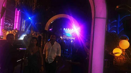 Marmaris'te yazdan kalma gecelerde eğlenceler devam ediyor