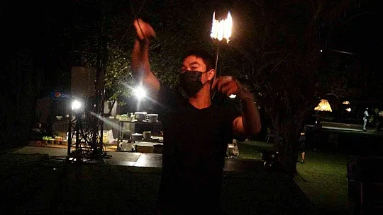 Marmaris'te yazdan kalma gecelerde eğlenceler devam ediyor