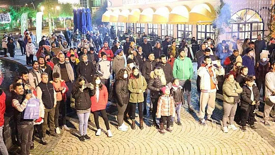 Marmaris'te yeni yıl kutlamaları devam ediyor