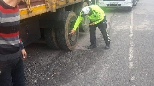 Marmaris'te yeni yıl öncesi trafik yoğunluğu yaşanıyor