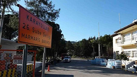 MARMARİS TEK YÜREK OLDU, DEPREM BÖLGELERİNE YARDIMLAR GÖNDERİLMEYE DEVAM EDİYOR