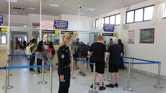 Marmaris'ten Rodos'a feribot seferleri başladı
