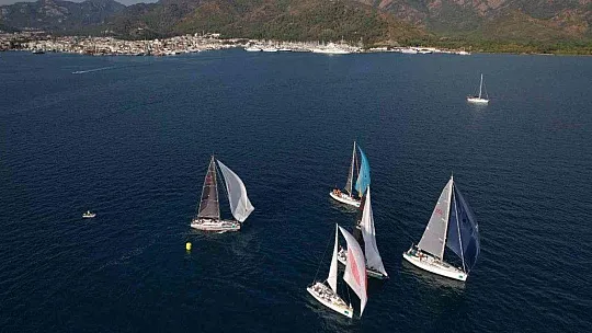 Marmaris Uluslararası Yelken yarışlarının ilk günü tamamlandı