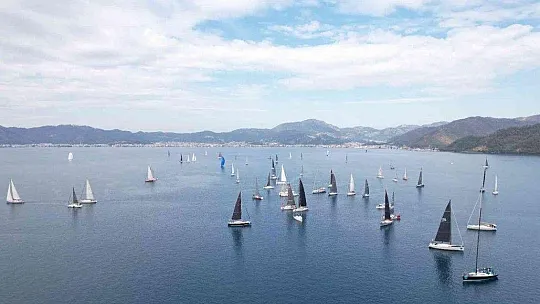 Marmaris Uluslararası Yelken yarışlarının ilk günü tamamlandı