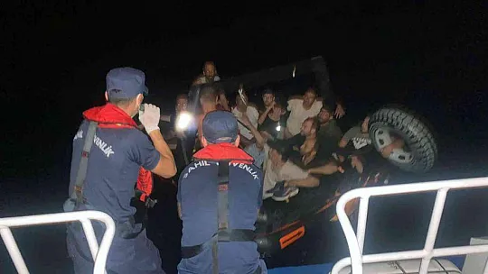 MARMARİS VE DATÇA'DA 101 GÖÇMEN KURTARILDI