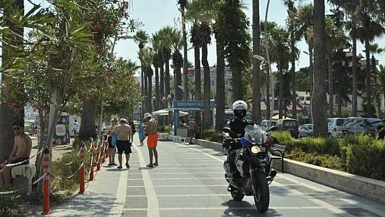 Marmaris yabancı misafirlerini beklemeye başladı