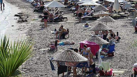 Marmaris yazdan kalma günleri yaşıyor