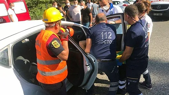 Marmaris yolunda kaza: 4 yaralı