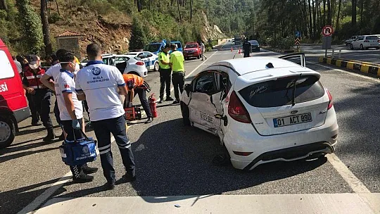 Marmaris yolunda kaza: 4 yaralı