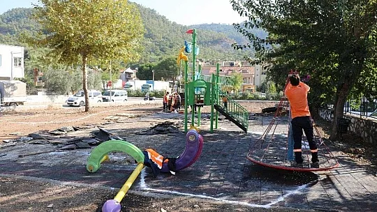 Marmaris Zübeyde Hanım Parkı yenileniyor